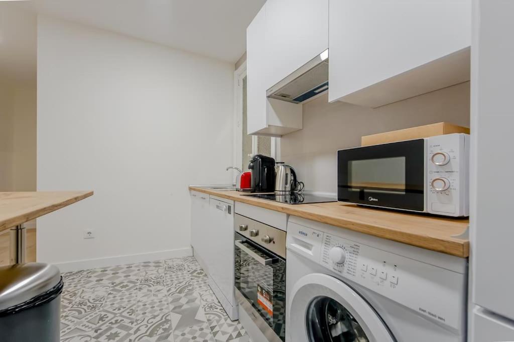 مدريد Modern Apt Para 6Px En La Plaza De Tirso De Molina المظهر الخارجي الصورة